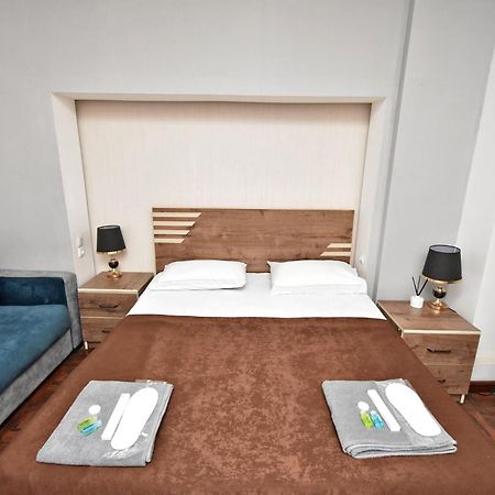 A&S Hotel Jerevan Eksteriør bilde